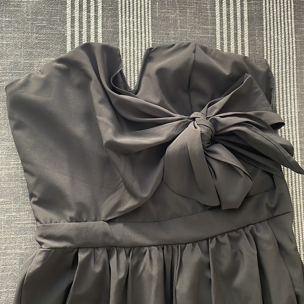 Black strapless jumper